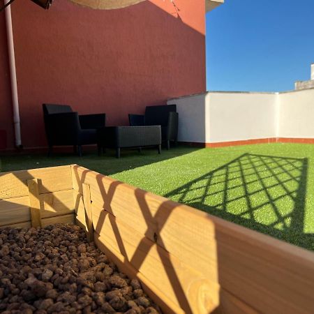 Loft Con Terrazzo A Livello Stazione Apartment Lecce Luaran gambar